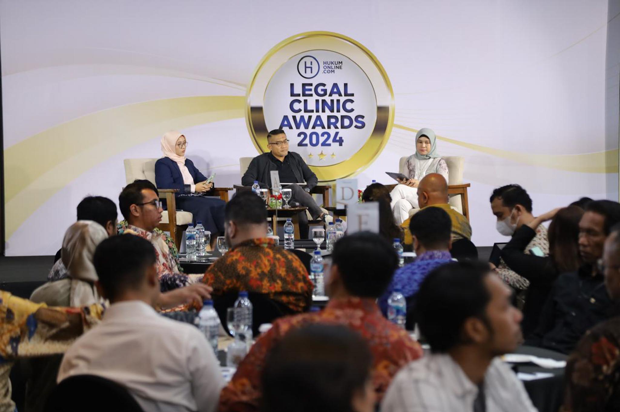 Fakultas Hukum UAJY Ditetapkan Sebagai Mitra Terbaik Dalam Acara Hukumonline Legal Clinic Awards 2024 Image