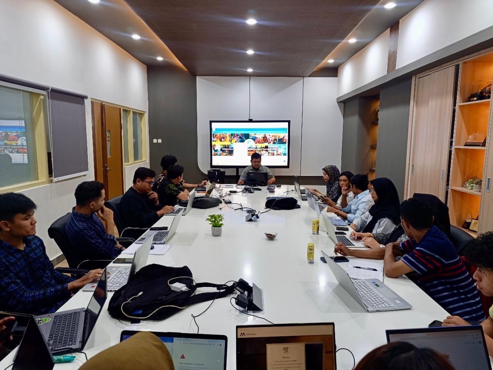 Prodi Magister Hukum FH UAJY Selenggarakan Workshop Penguasaan Platform Mendeley, Turnitin, dan Scopus Image