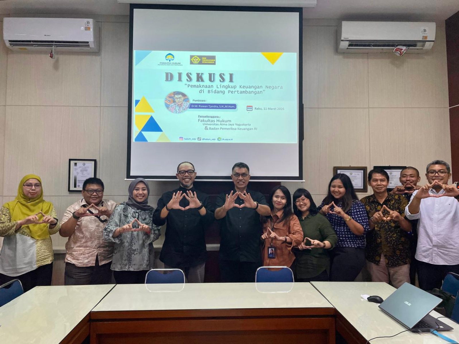 FH UAJY dan BPK RI Selenggarakan Diskusi dengan Tema “Pemaknaan Lingkup Keuangan Negara di Bidang Pertambangan” Image